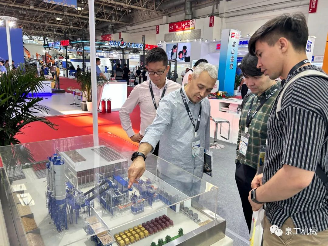 BICES 2023丨綠色裝備，智造未來(lái)！泉工股份閃耀北京工程機(jī)械展